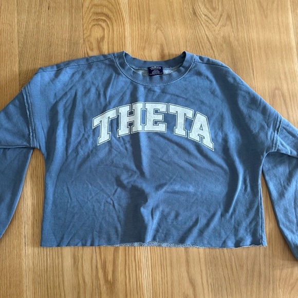 Kappa Alpha Theta Cropped Crewneck - Picture 7 of 8
